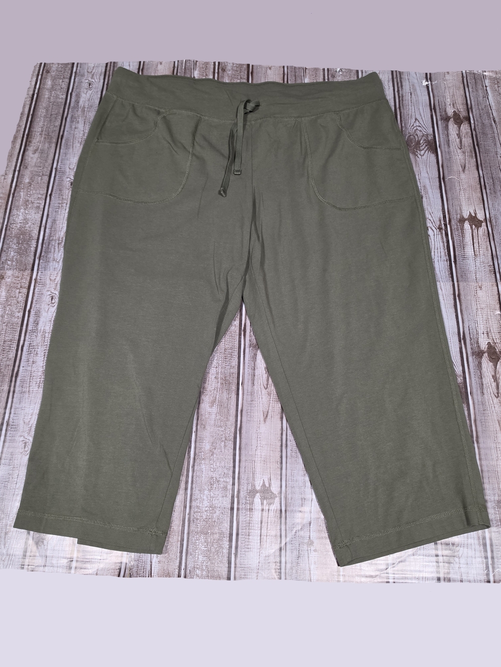 Athletic Works Green Active Capri Pants Size XXL (20)